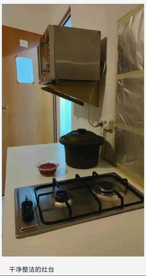 La Madriguera Bed & Breakfast ราชิน ภายนอก รูปภาพ