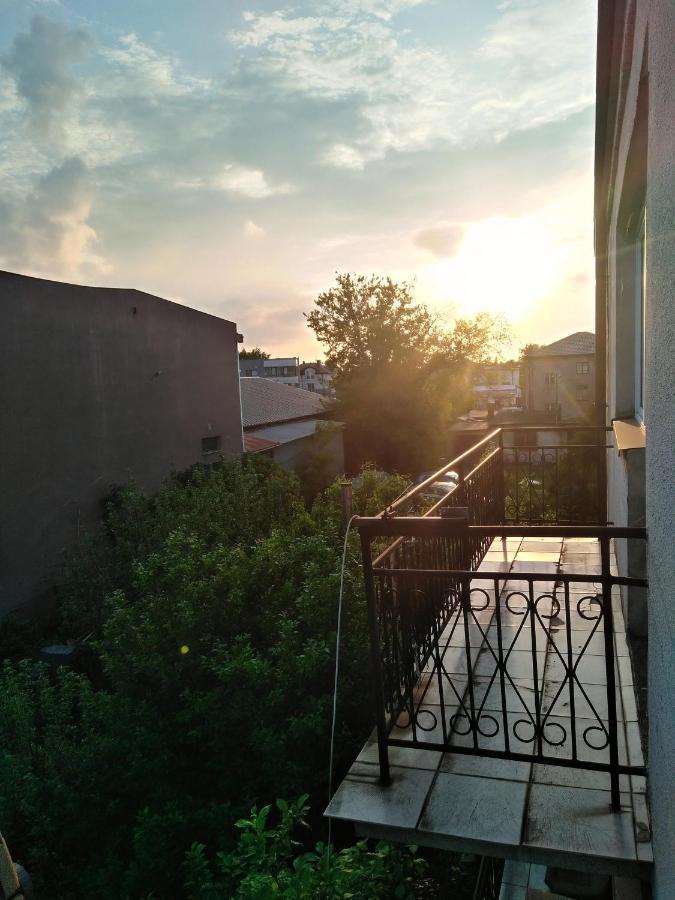 La Madriguera Bed & Breakfast ราชิน ภายนอก รูปภาพ