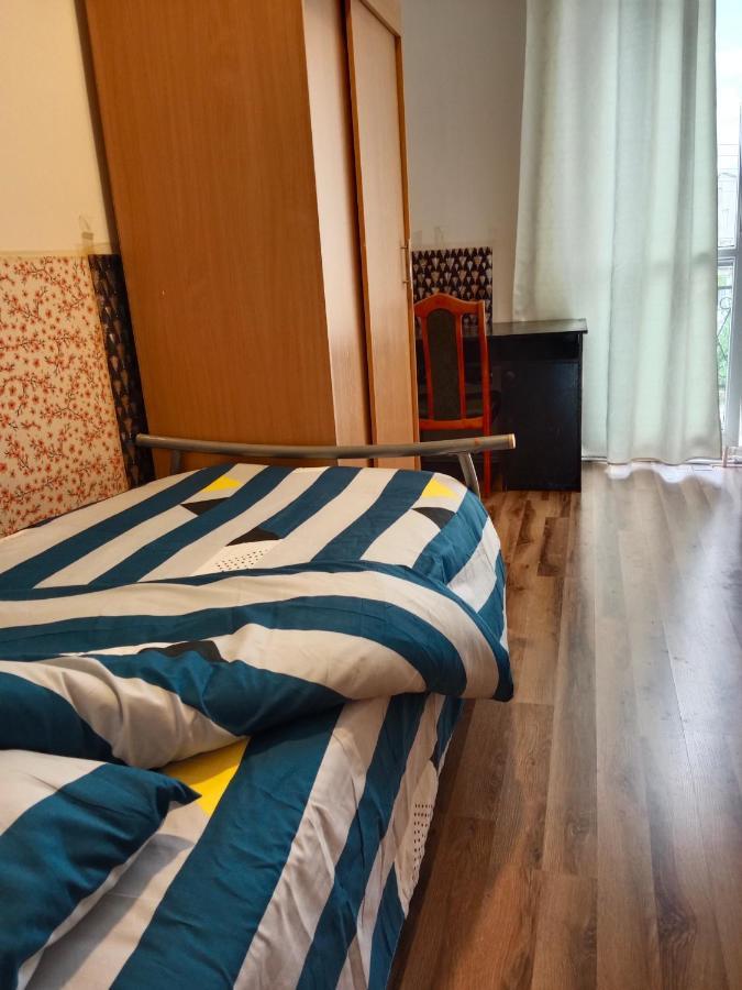 La Madriguera Bed & Breakfast ราชิน ภายนอก รูปภาพ