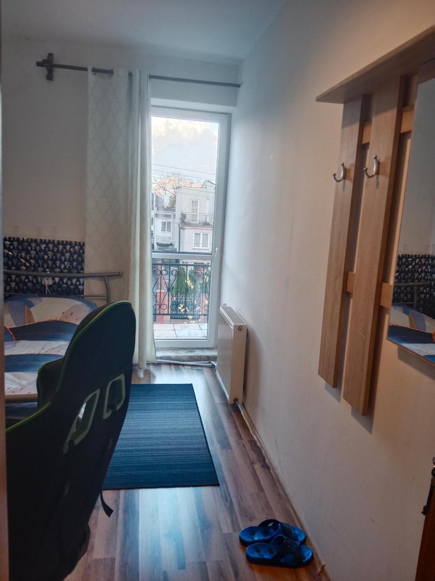 La Madriguera Bed & Breakfast ราชิน ภายนอก รูปภาพ